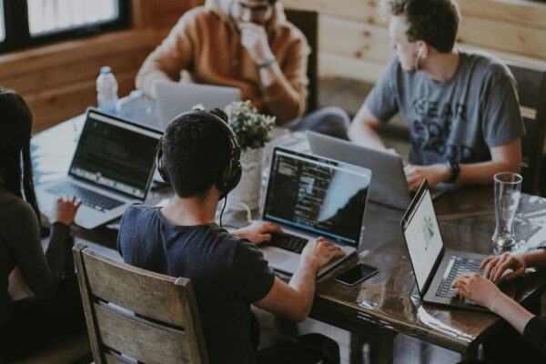Identifikasi dan Analisis Risiko dalam Bisnis