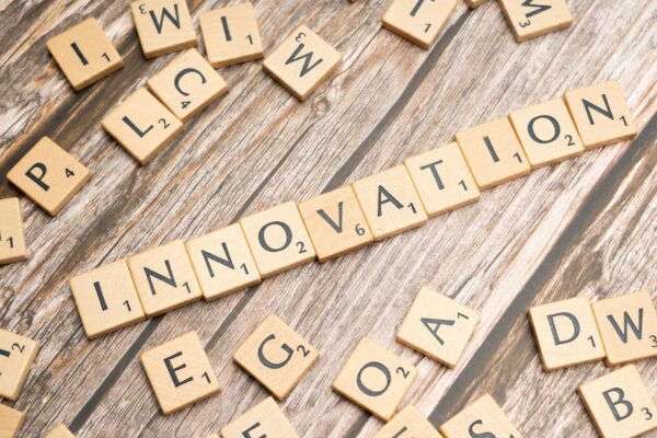Inovasi Produk Teknologi dan Perkembangan Digital