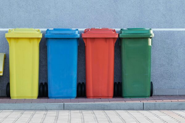 Strategi Pengelolaan Sampah dan Pengendalian Pencemaran
